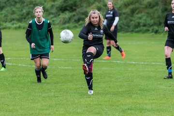 Bild 87 - F SG Daenisch Muessen - SG Blau-Rot Holstein : Ergebnis: 3:1
